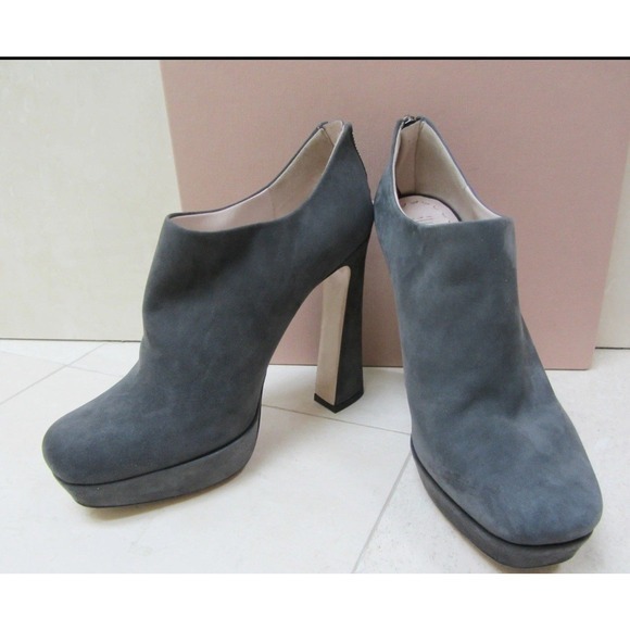 MIU MIU Back Zipper Funky Heel Platform Suede Grey Ankle Booties Shoes 9 Ret$550 - Picture 10 of 16